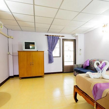 Sananwan Beach B&B Bang Saphan Noi Eksteriør bilde