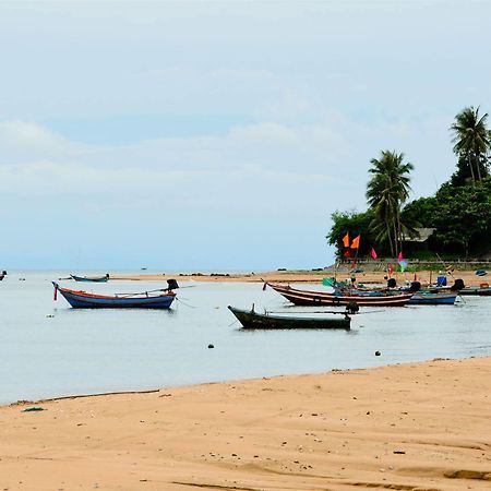 Sananwan Beach B&B Bang Saphan Noi Eksteriør bilde