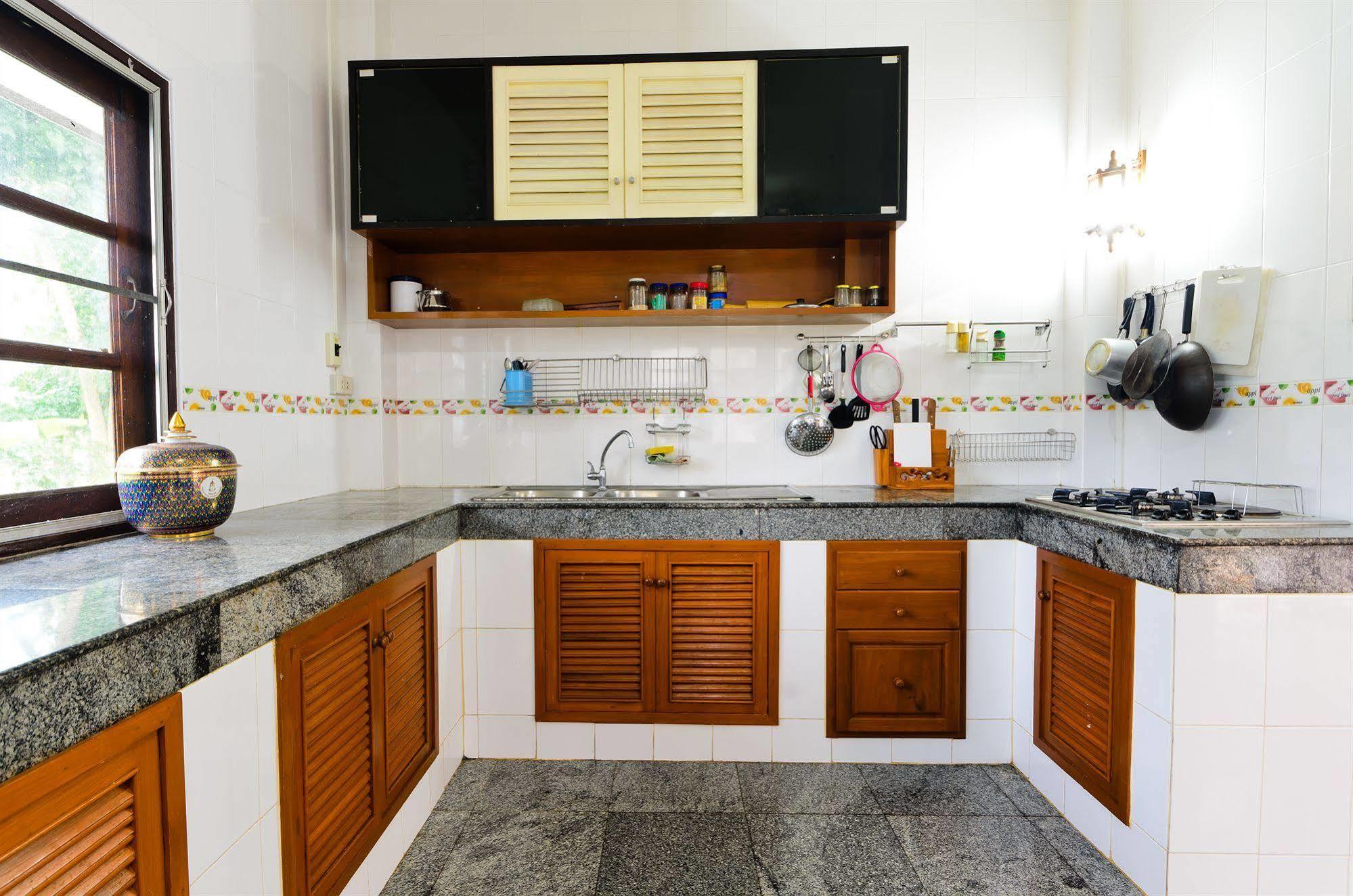 Sananwan Beach B&B Bang Saphan Noi Eksteriør bilde