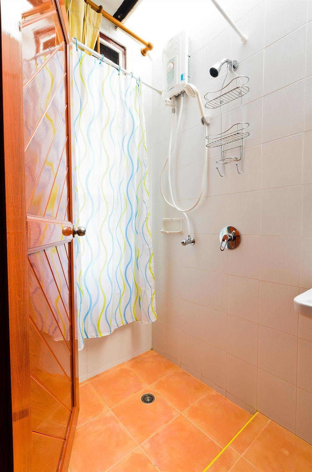 Sananwan Beach B&B Bang Saphan Noi Eksteriør bilde