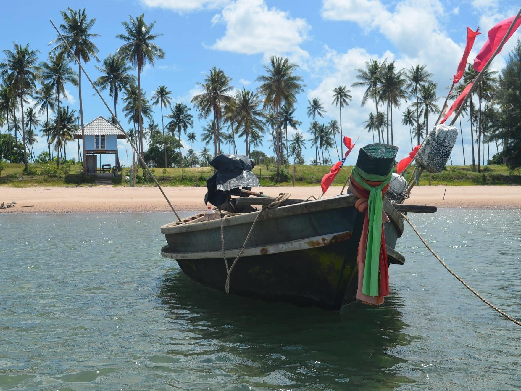 Sananwan Beach B&B Bang Saphan Noi Eksteriør bilde